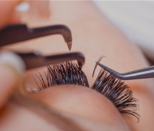 eyelash extension